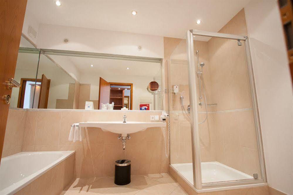 Hotel Traube Revital Wurmlingen 외부 사진